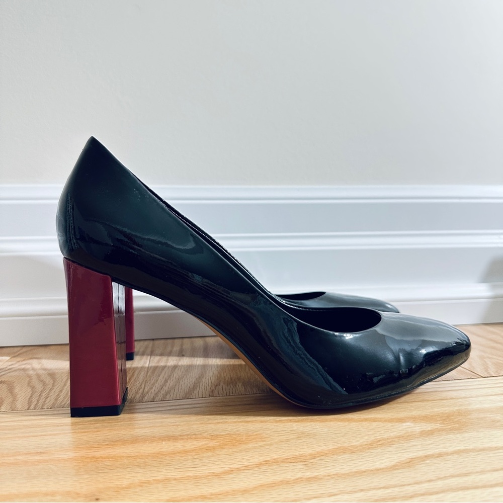 Black and Red Block Heel Pumps with Pointed Toe - Picture 2 of 7